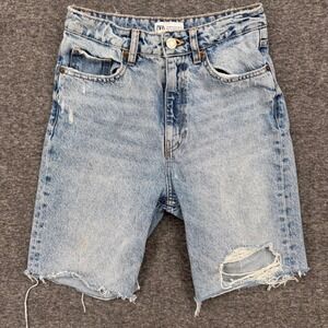 Zara Womens Light Wash Distressed Denim Bermuda Shorts High Rise Raw Hem Size 4